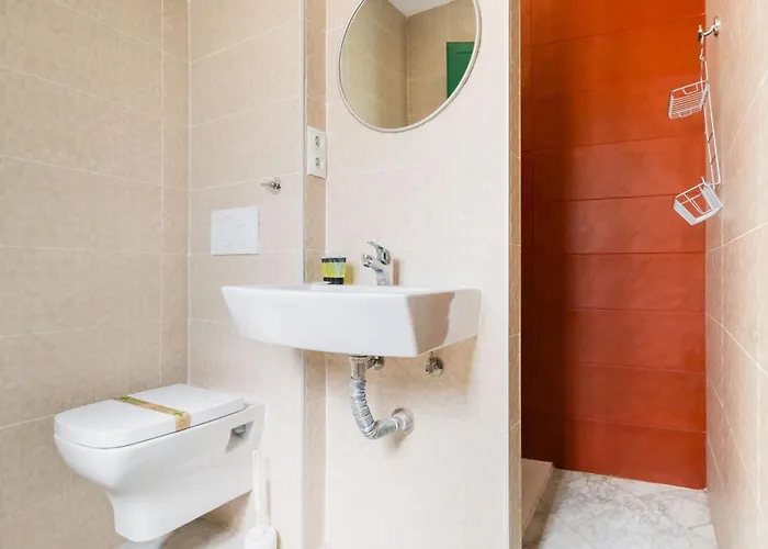 Penthouse Con Terraza- 2d 2b- Triana Apartment