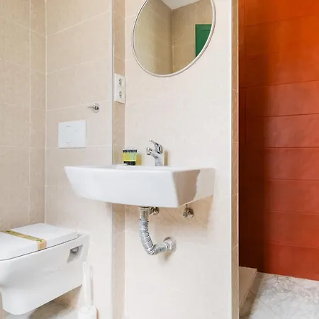 アパート Penthouse Con Terraza- 2d 2b- Triana