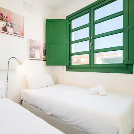 アパート Penthouse Con Terraza- 2d 2b- Triana *