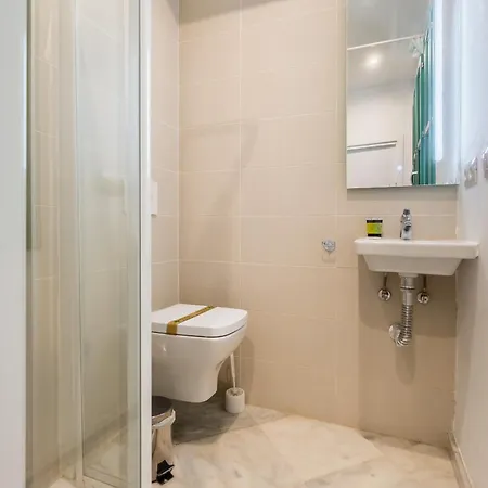 Penthouse Con Terraza- 2d 2b- Triana セビリア