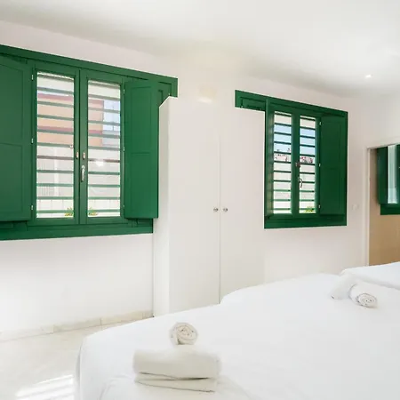 アパート Penthouse Con Terraza- 2d 2b- Triana